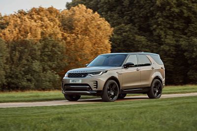 NUEVO DISCOVERY: MOTORES EFICIENTES, MEJOR CONECTIVIDAD Y MAYOR CONFORT PARA EL SUV FAMILIAR MÁS VERSÁTIL